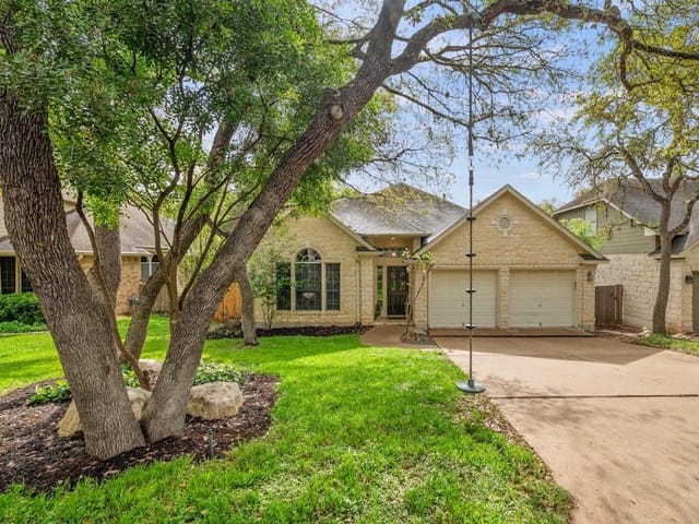 6529 Clairmont Dr