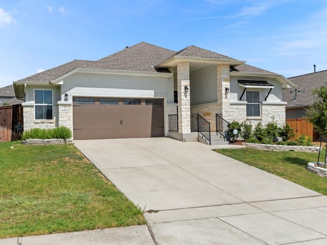 6533 Crockett Cv