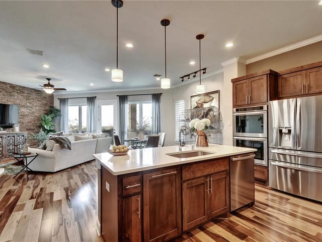 6533 E Hill Dr Unit #10