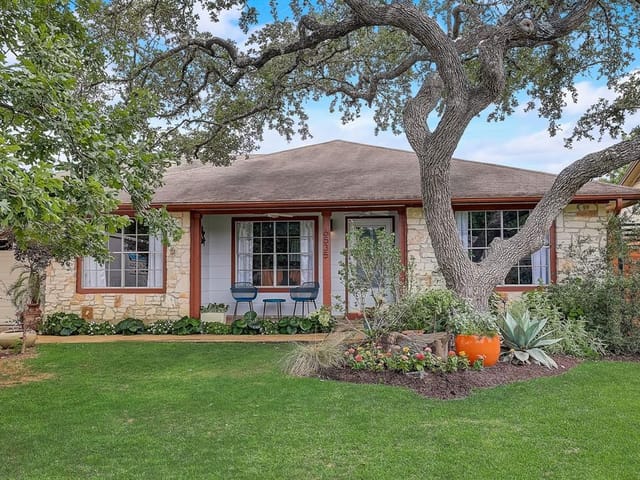 6535 Fair Valley Trl