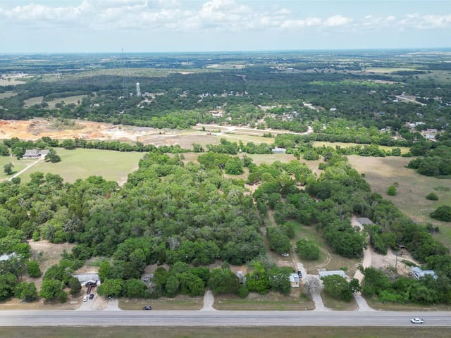 660 Highway 290 Hwy E