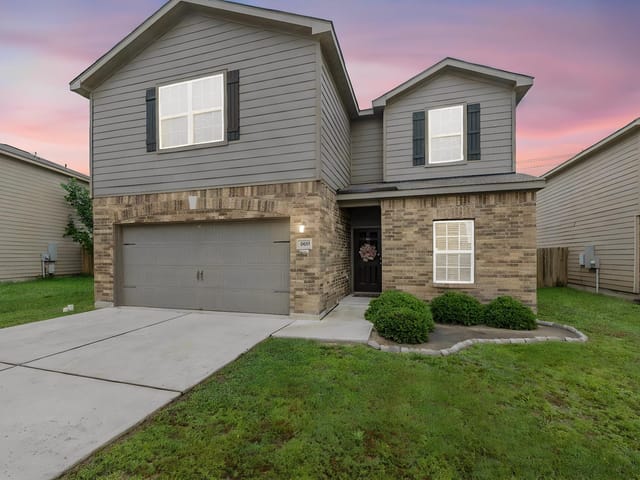 660 Yearwood Ln
