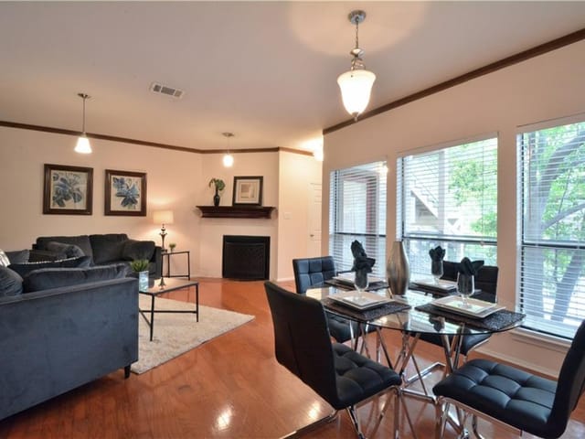 6600 Valleyside RD Unit #D-18