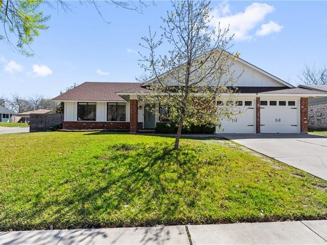 6601 Blarwood Dr