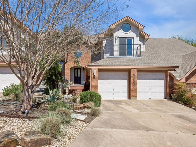 6602 Mesa Hollow Dr