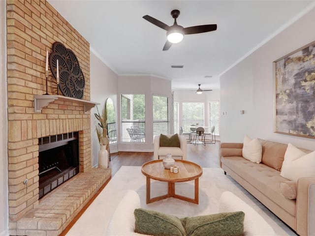 6604 Hart Ln Unit #A