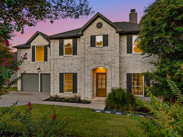 View 6607 Lost Horizon DR in Great Hills Ph 02 Sec 01 6607 Lost Horizon DR - property photo 1 - Luxury home in Great Hills Ph 02 Sec 01, Austin, TX