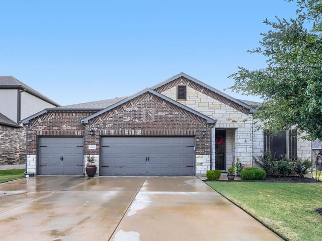 6608 Casiano CV