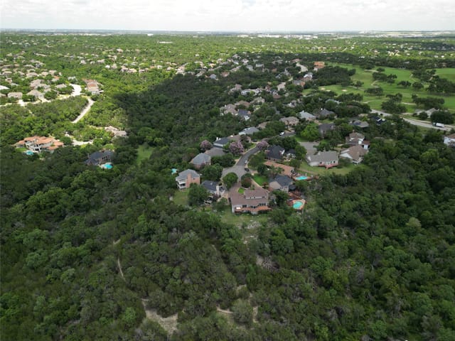 6609 DELMONICO Dr
