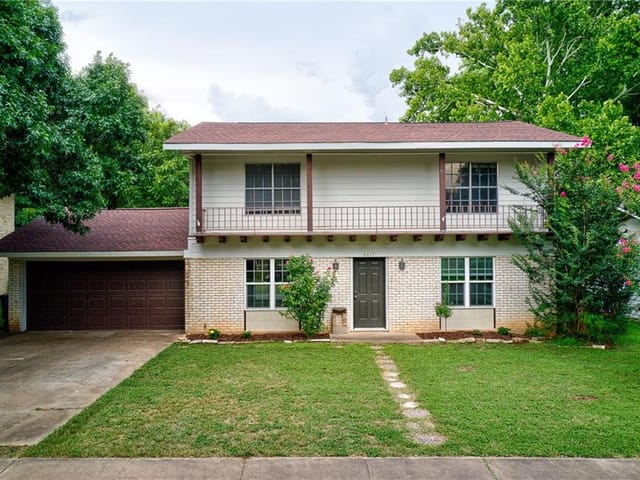 6615 Lexington Rd
