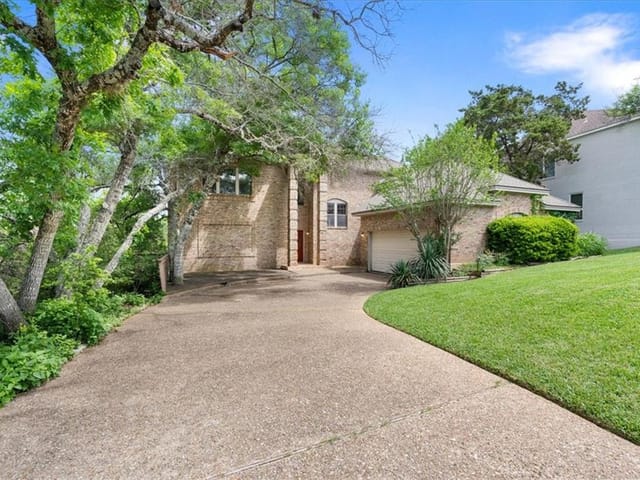 6643 Whitemarsh Valley WALK