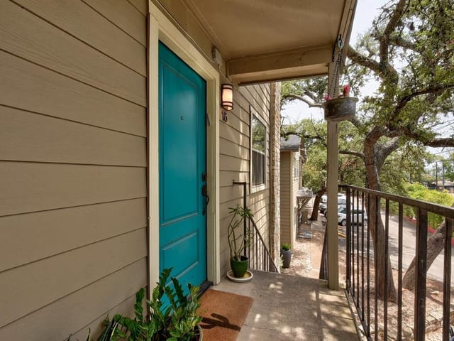 6700 Cooper Ln Unit #18