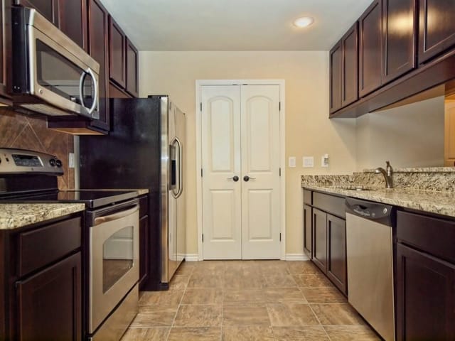 6700 Cooper Ln Unit #22