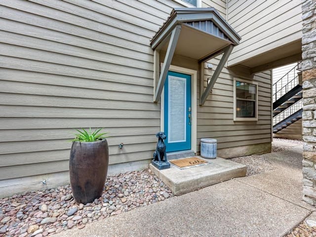 6700 Cooper Ln Unit #28