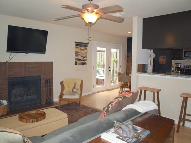 6700 Cooper Ln Unit #30