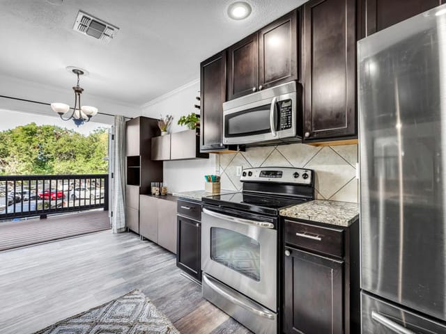 6700 Cooper Ln Unit #8