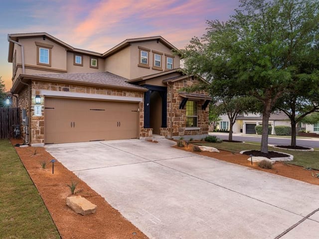 6700 Serlio Dr