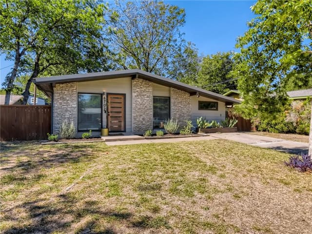 6702 Bryn Mawr Dr