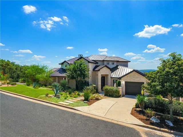 6707 W Courtyard DR
