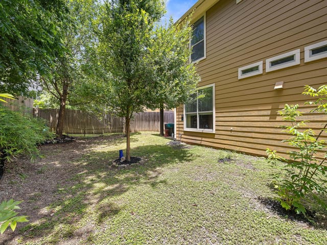 6708 Menchaca RD Unit #10