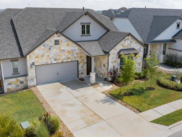 6716 Empresa Dr