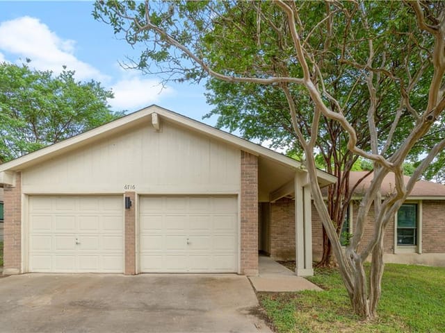 6716 Skynook Dr