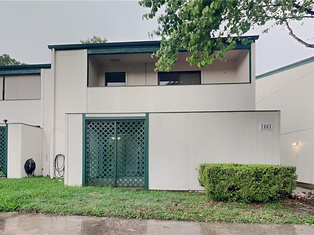 6718 Silvermine Dr Unit #1501