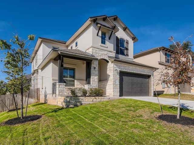 6724 Kalahari Dr