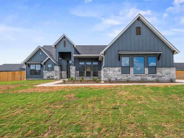 6775 Kings Mill DR