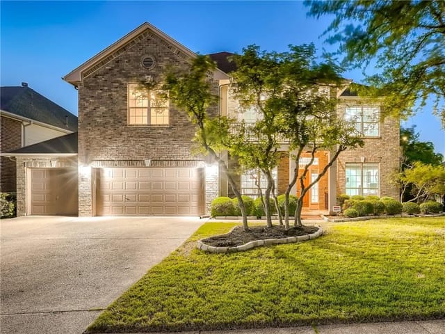 6800 Chalk Hill Dr