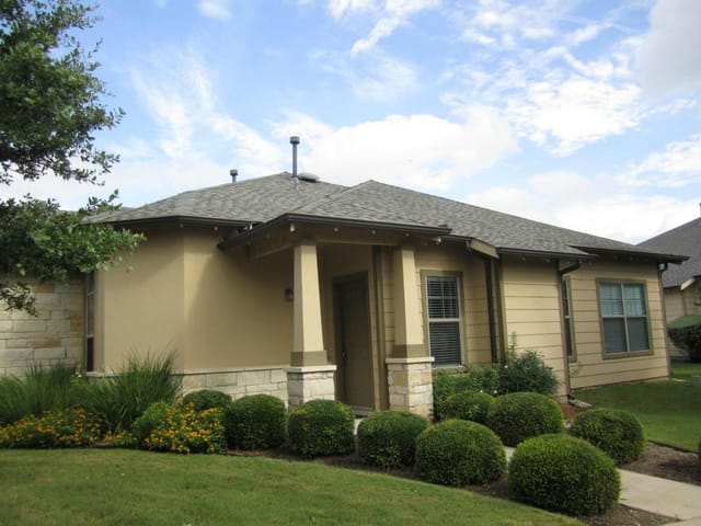 6801 Beckett Rd Unit #135R