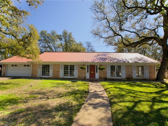 6801 Mesa Dr