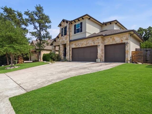 6801 Teulada Dr