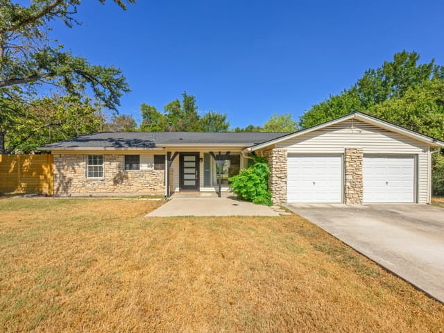 View 6802 Columbia DR 6802 Columbia DR, photo 1 of 6, Austin, TX