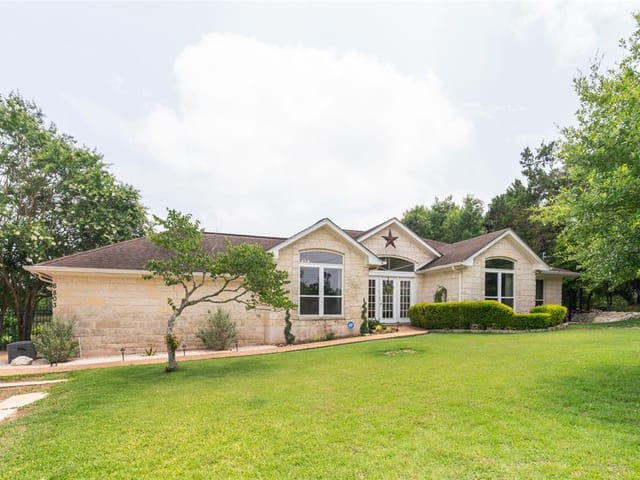 6803 Rio Bravo Ln