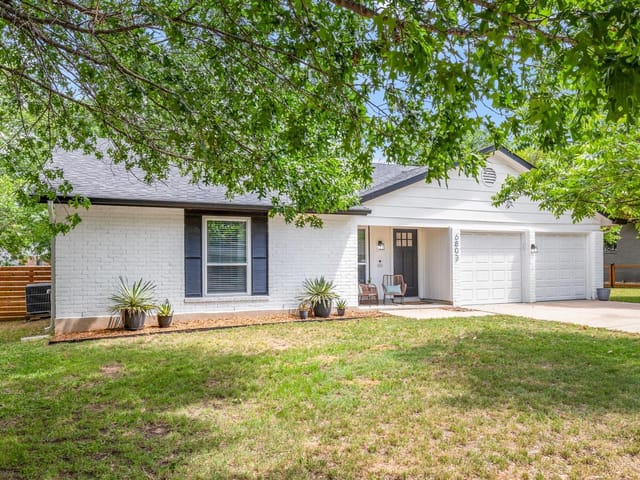 6803 Shadywood Dr