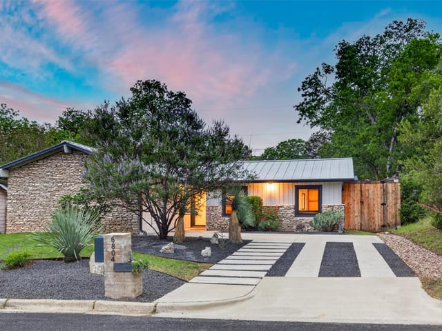 6804 Bryn Mawr DR