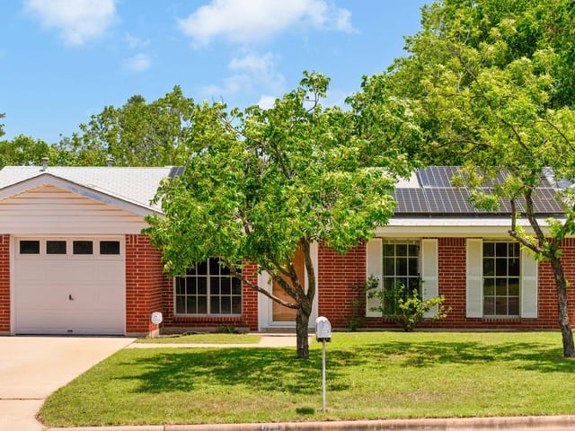 6804 Miranda Dr