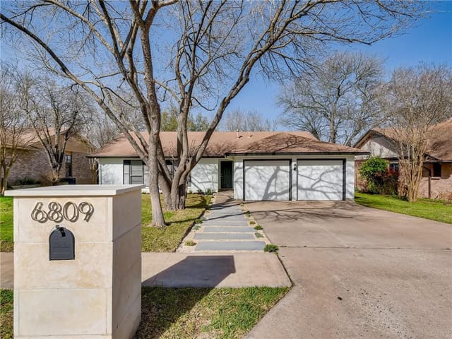 6809 Greycloud Dr