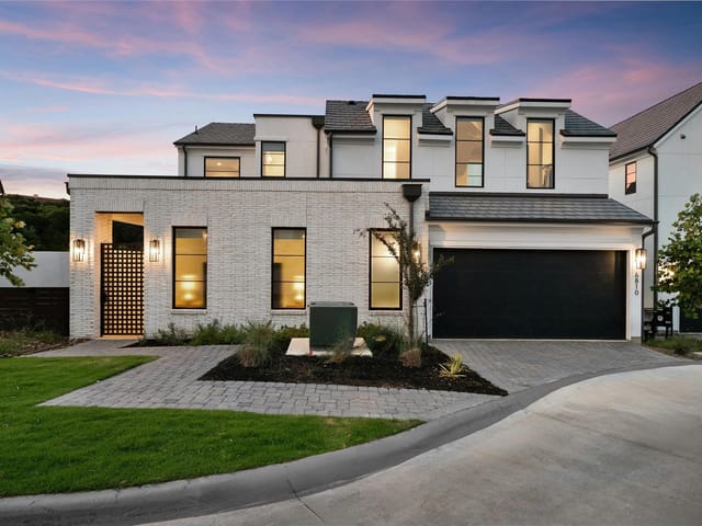 6810 Adeline WAY