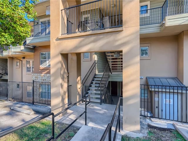 6810 Deatonhill Dr Unit #1201