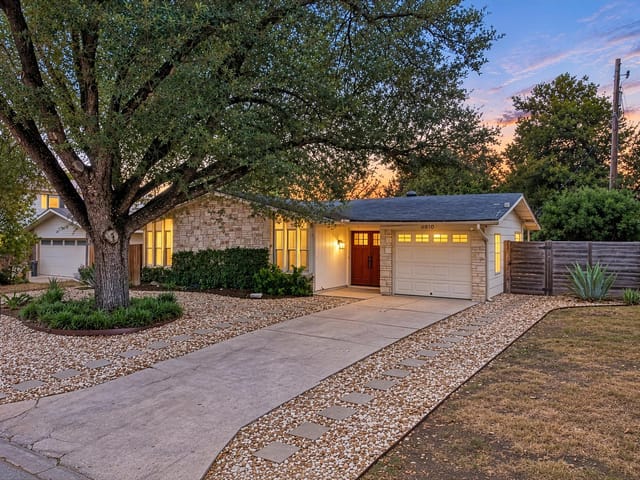 View 6810 Langston DR 6810 Langston DR, photo 1 of 6, Austin, TX