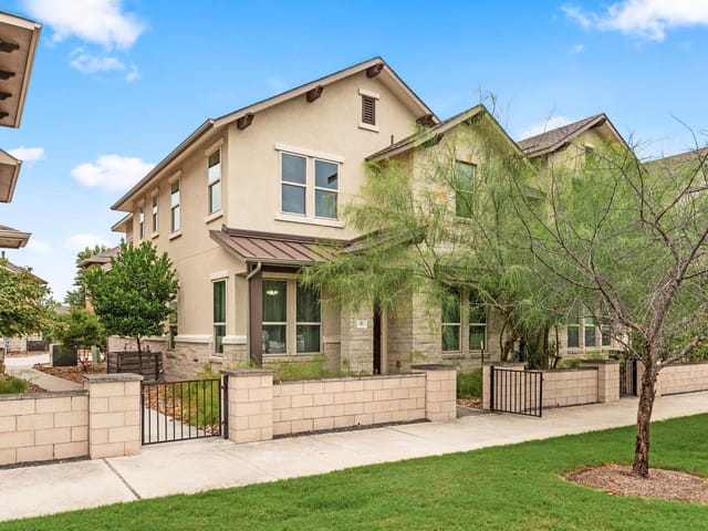 6814 E Riverside Dr Unit #21