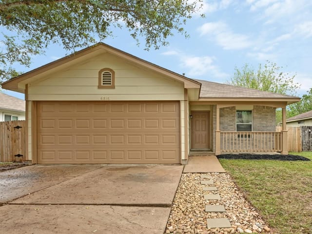 6816 Felipe Dr