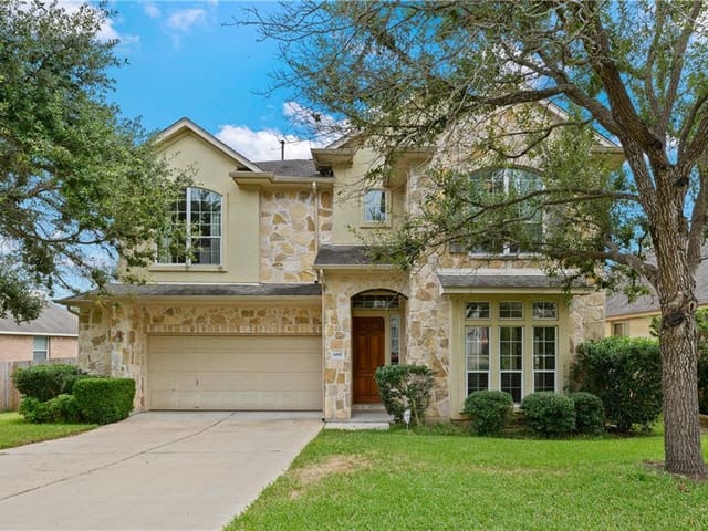 6817 Hansa Loop