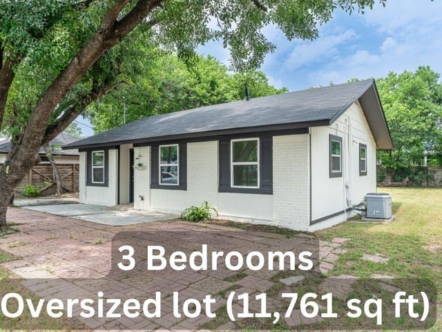 6818 Montana St