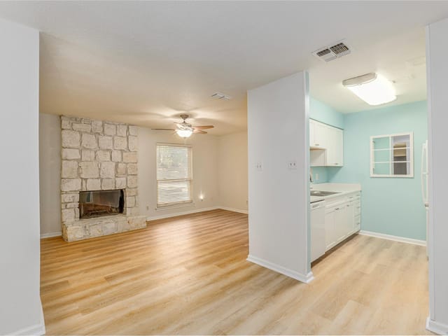 6903 Deatonhill Dr Unit #12