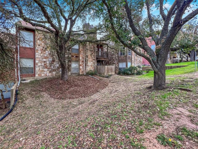 6903 Deatonhill Dr Unit #25