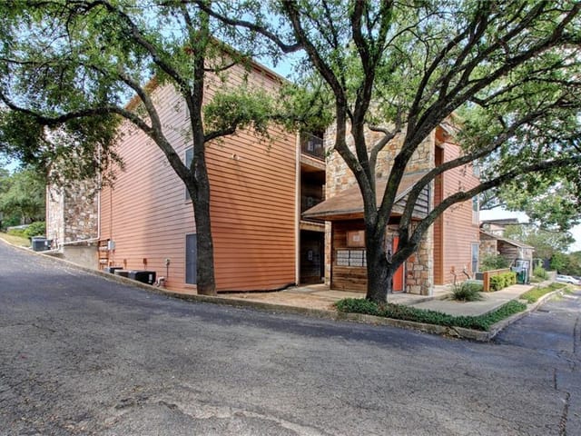 6903 Deatonhill Dr Unit #6