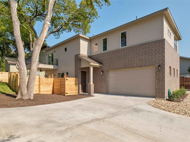 6904 Northeast Dr Unit #A